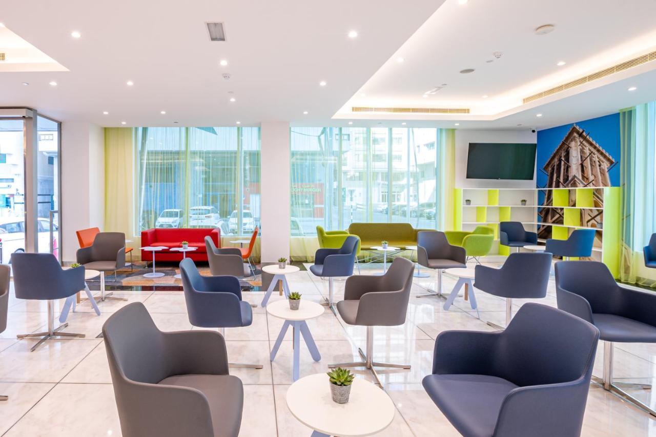 Gravity Hotel Abu Dhabi Exterior photo